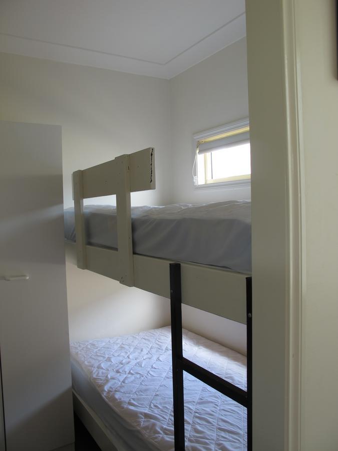 Melaleuca Caravan Park Порт Макари Екстериор снимка
