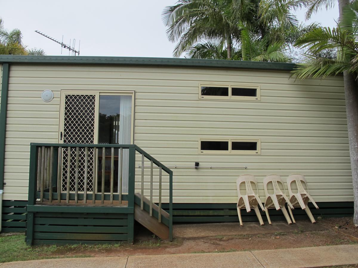 Melaleuca Caravan Park Порт Макари Екстериор снимка