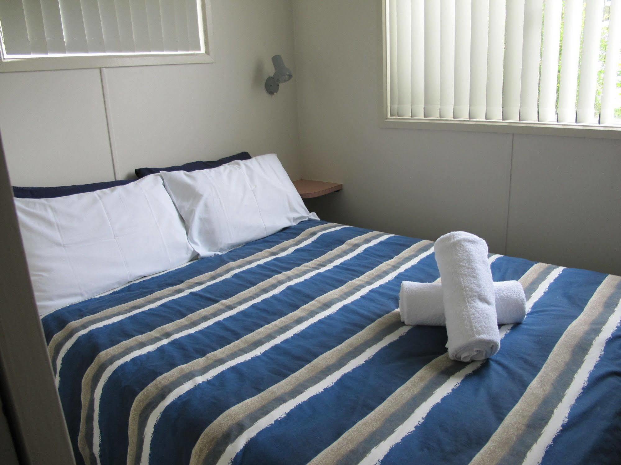 Melaleuca Caravan Park Порт Макари Екстериор снимка