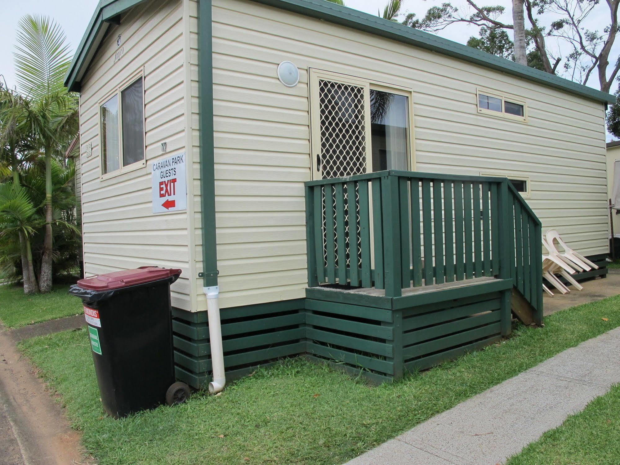 Melaleuca Caravan Park Порт Макари Екстериор снимка